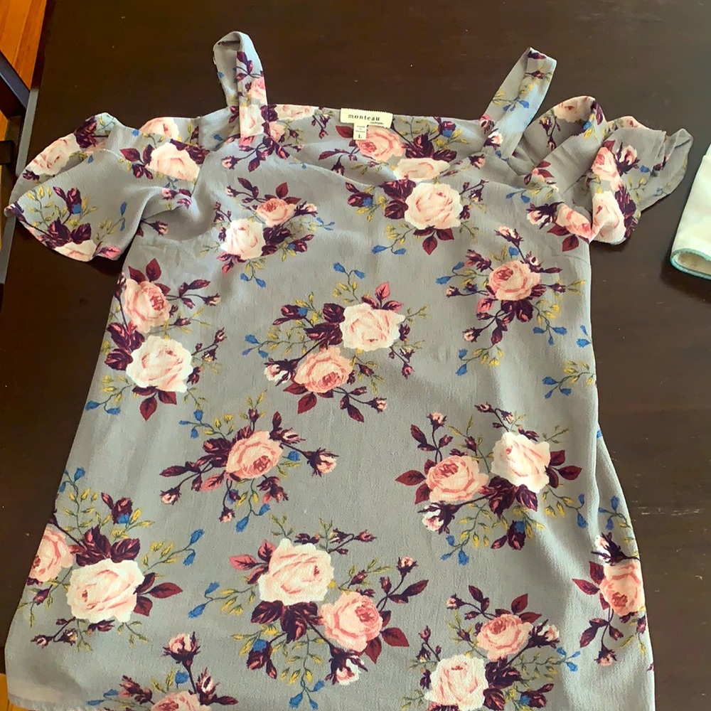 Floral off the shoulder shirt